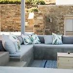 Agreli House